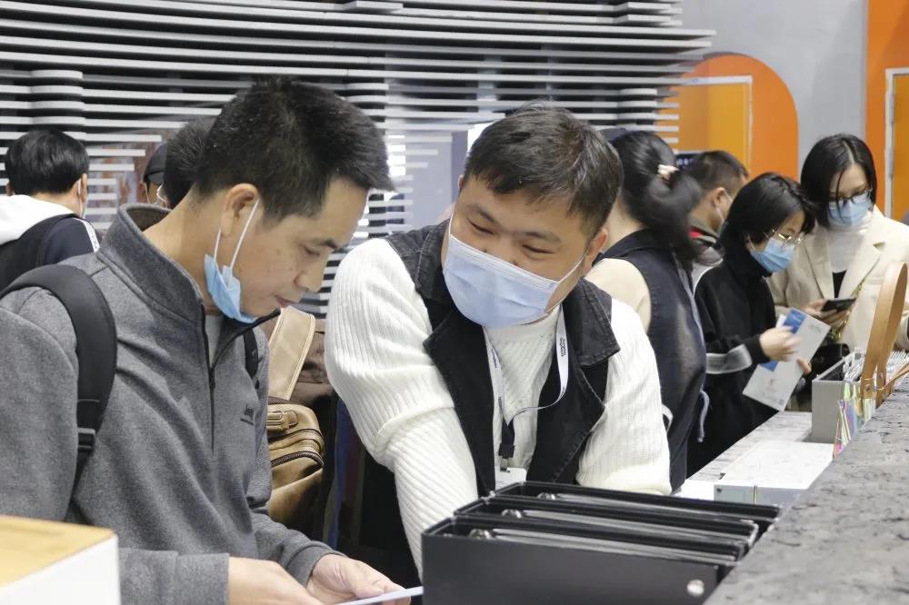 2020廣州設計周，基路伯藝術(shù)涂料創(chuàng)新之劍領(lǐng)勢行業(yè)格局(圖12)